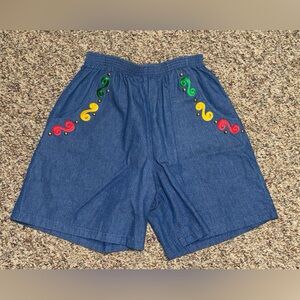 VTG Gepetto size small Colorful Embroidered Shorts grandma core summer sun